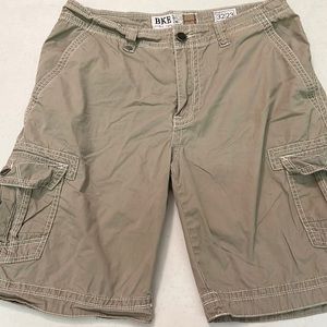 Gently used mens BKE shorts